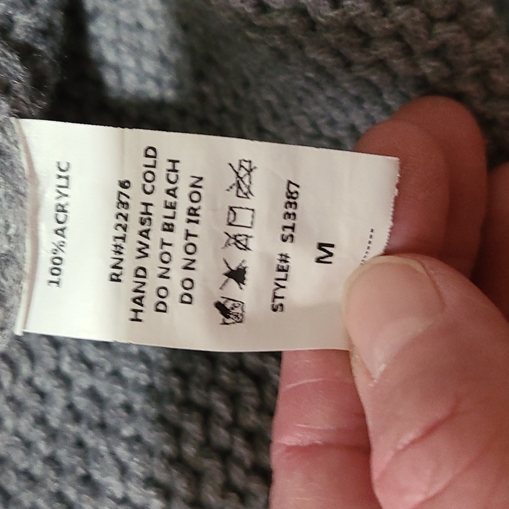 HOST PICK!! Crop Sweater - Picture 7 of 8
